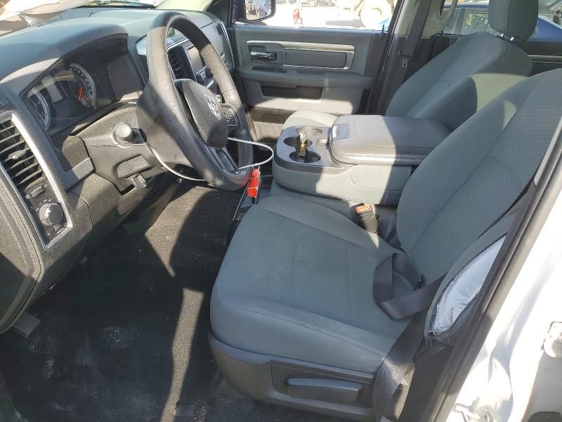 2020 Dodge Ram 1500 Classic slt