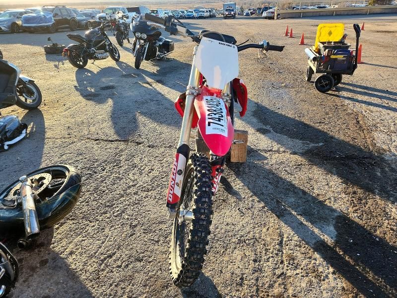 2024 Starcraft Electric