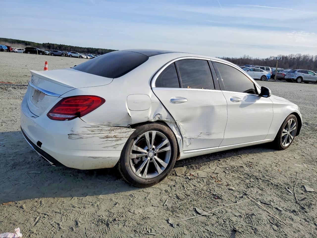 2016 Mercedes-Benz C300