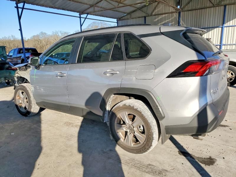 2025 Toyota Rav4 xle