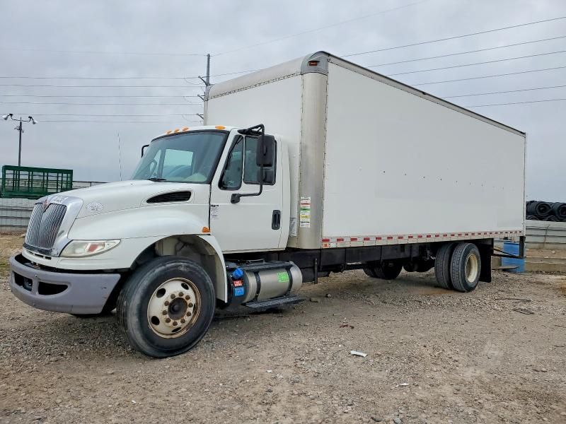2017 International 4000 4300-box Truck