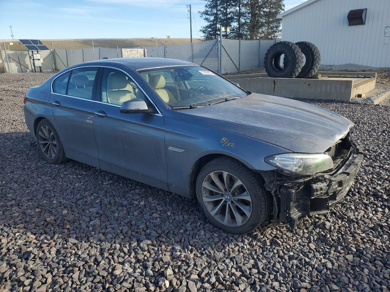 2016 BMW 528 xi