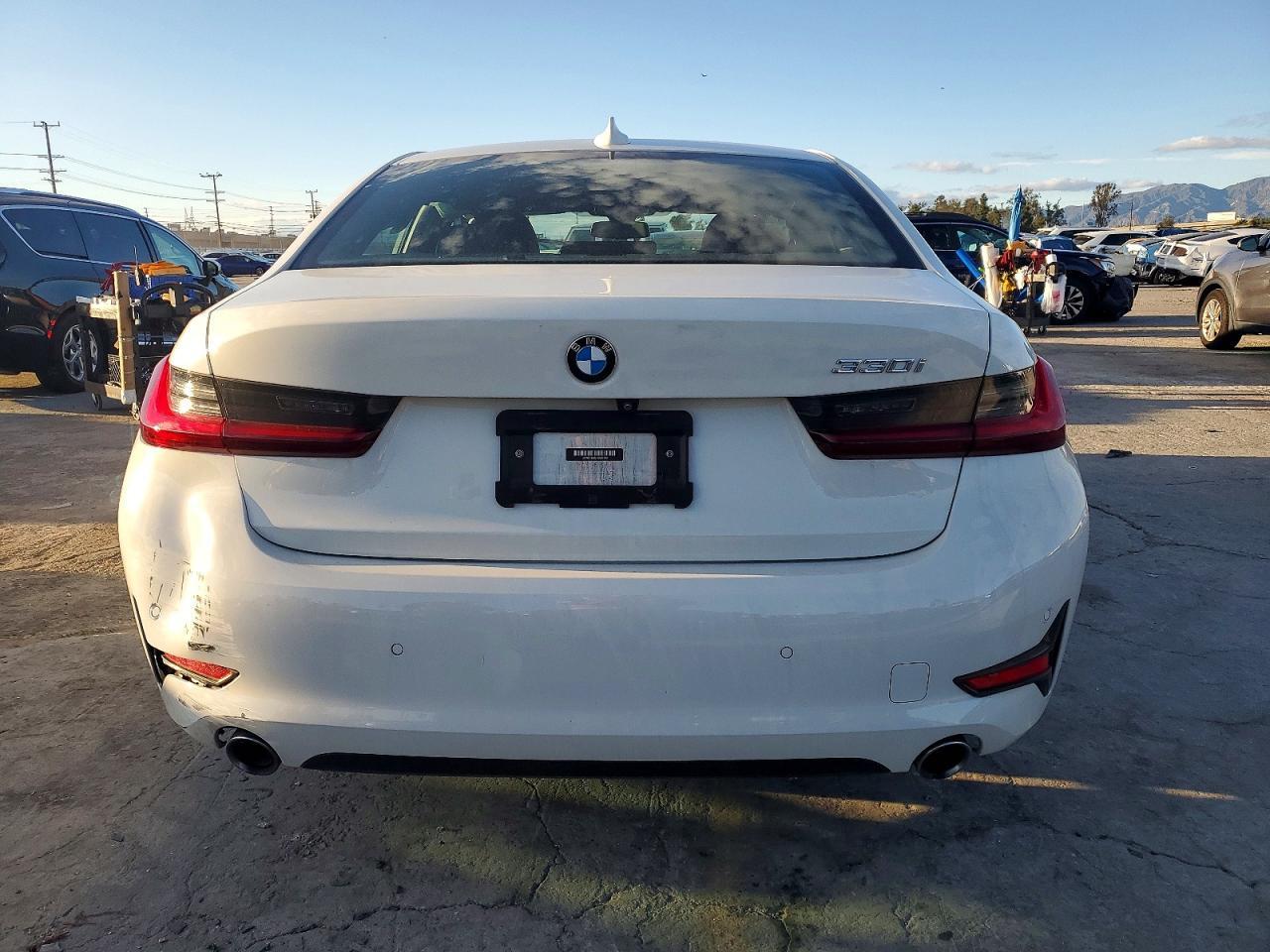 2022 BMW 330i