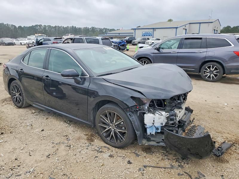 2023 Toyota Camry se Night Shade