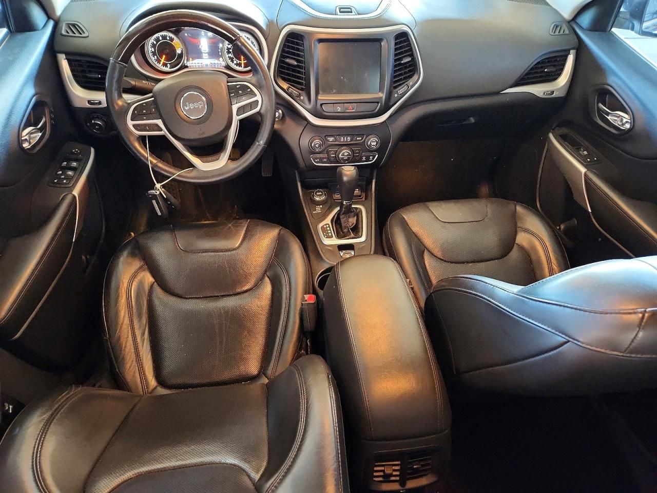 2018 Jeep Cherokee Overland