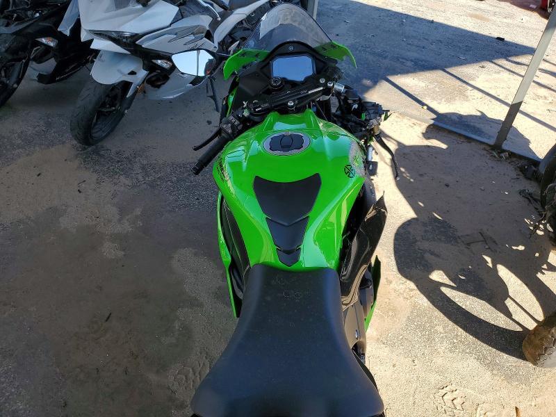 2023 Kawasaki ZX1002 M