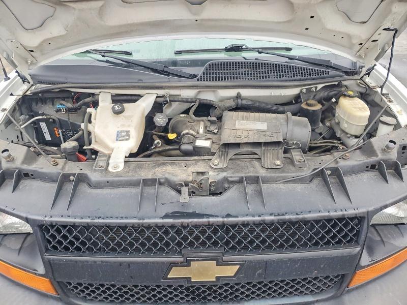 2017 Chevrolet Express G2500 Utility / Service Van
