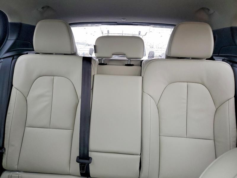 2023 Volvo Xc40 Ultimate