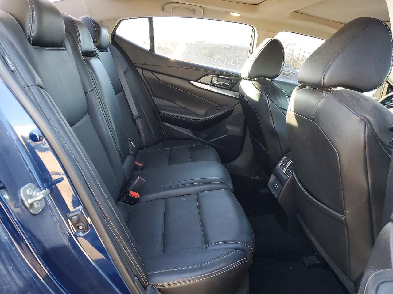 2019 Nissan Maxima s