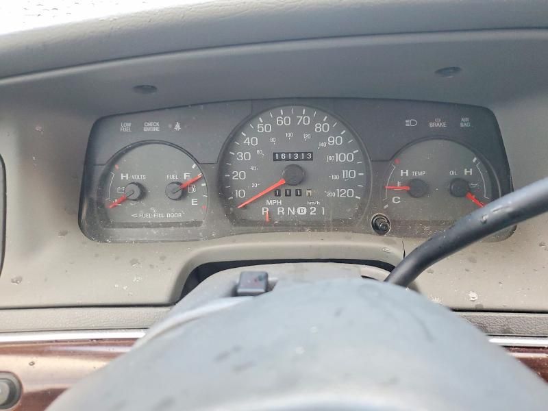 2004 Mercury Grand Marquis gs