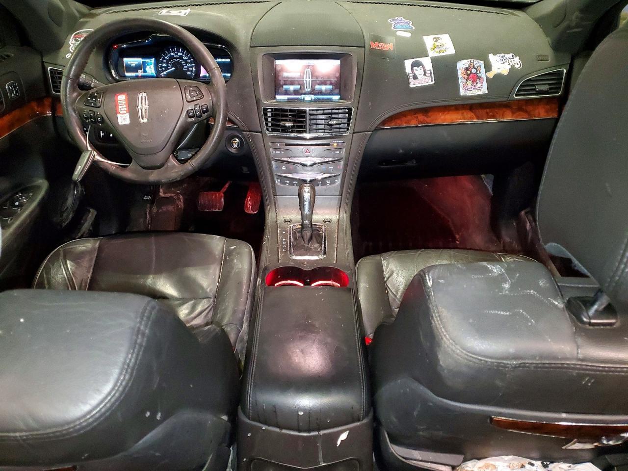 2015 Lincoln Townhouse MKT