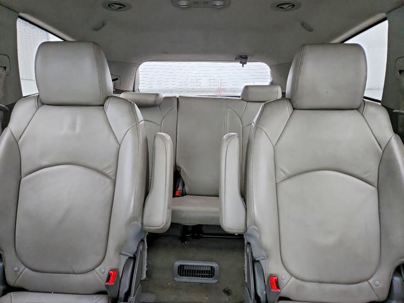 2011 Chevrolet Traverse lt