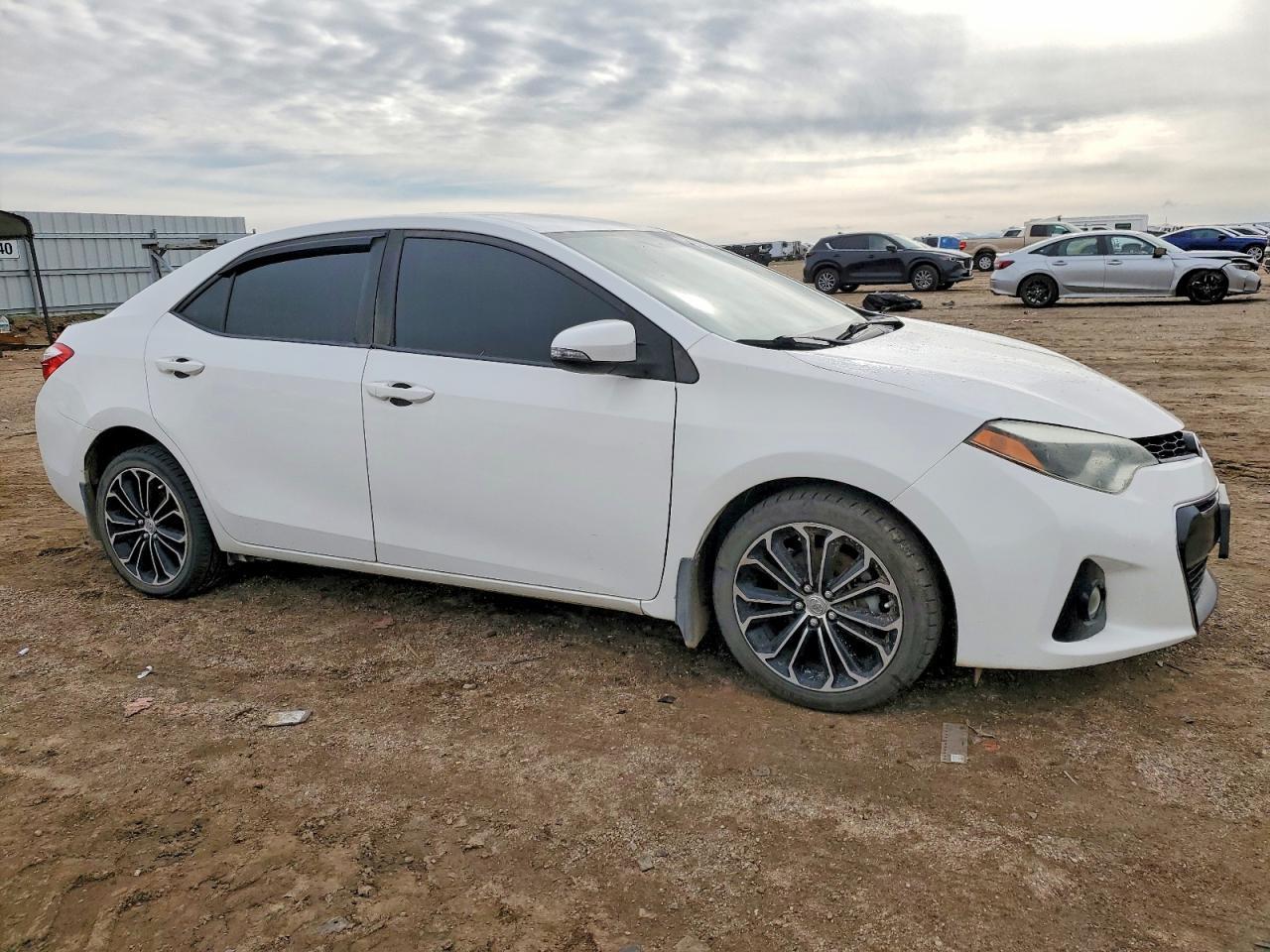 2014 Toyota Corolla l