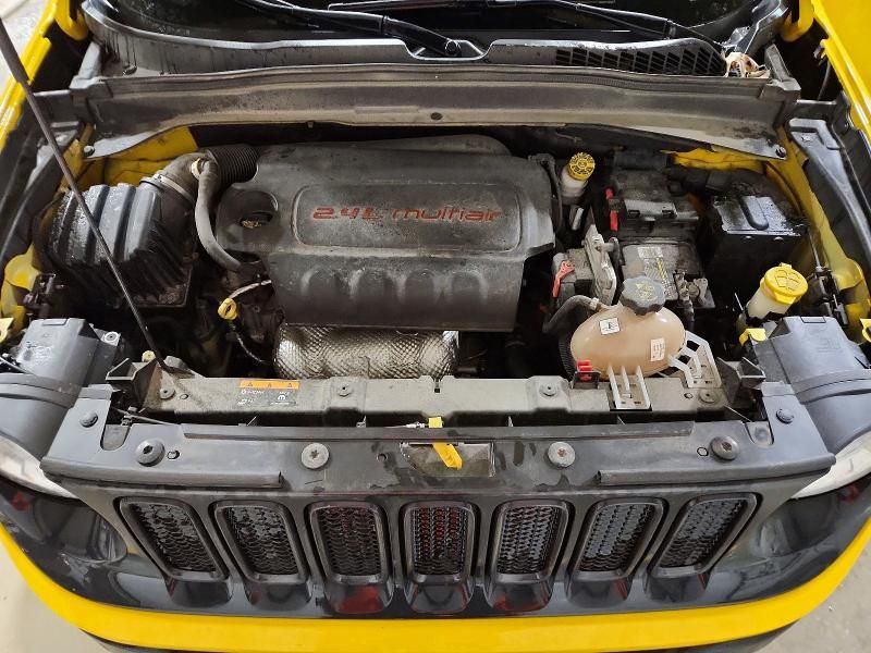 2016 Jeep Renegade Trailhawk