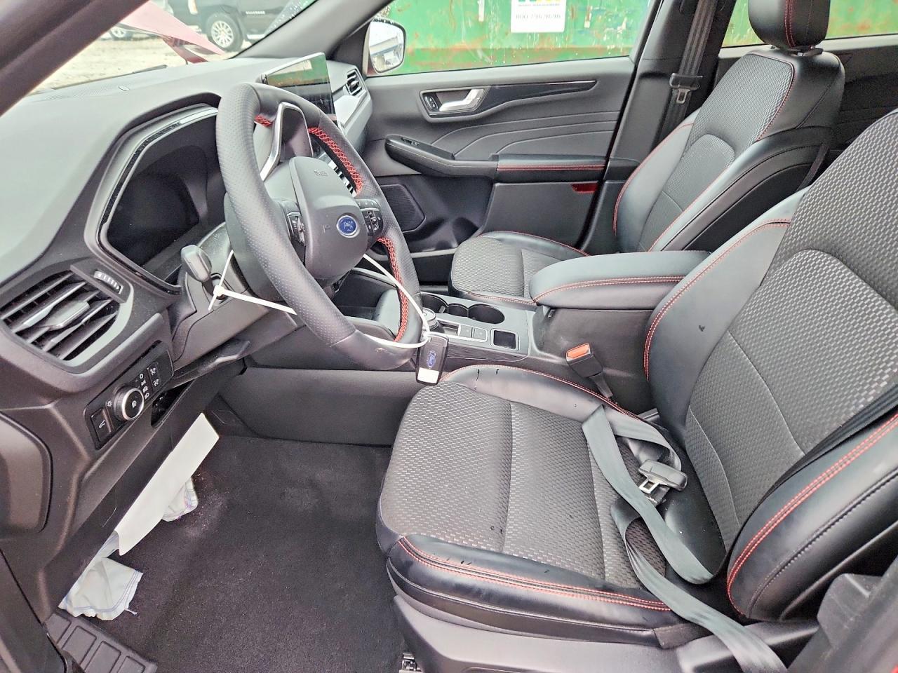 2024 Ford Escape st Line Select