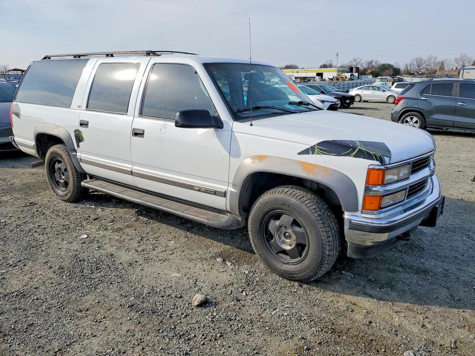 1996 Chevrolet Suburban K1500