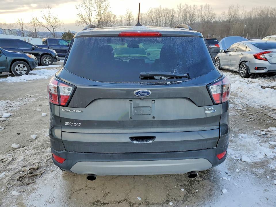 2018 Ford Escape sel