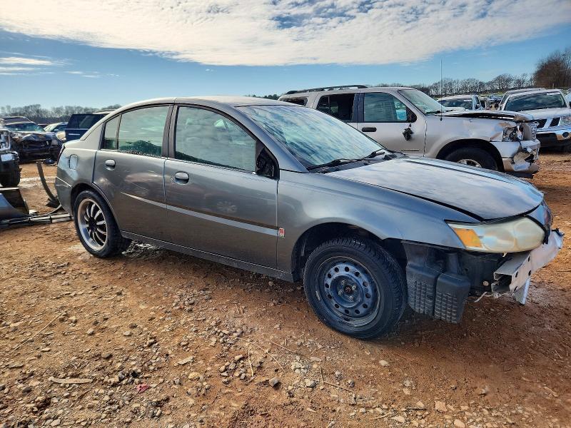 2004 Saturn Ion Level 2
