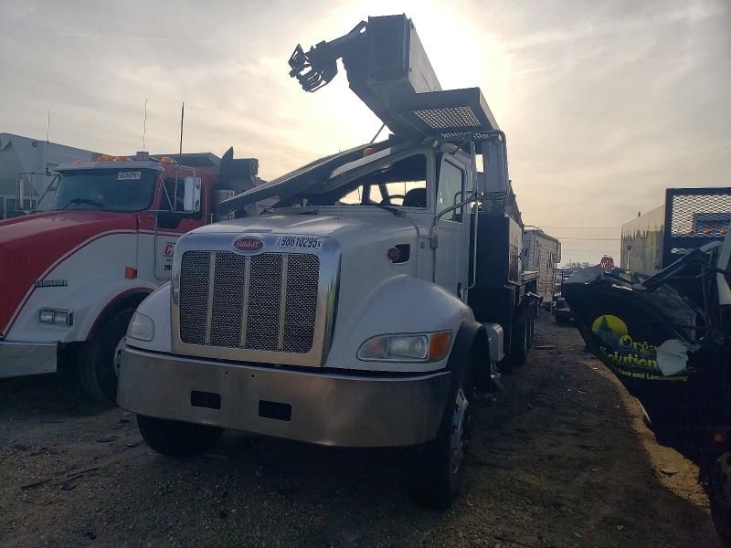 2017 Peterbilt Tractor 348