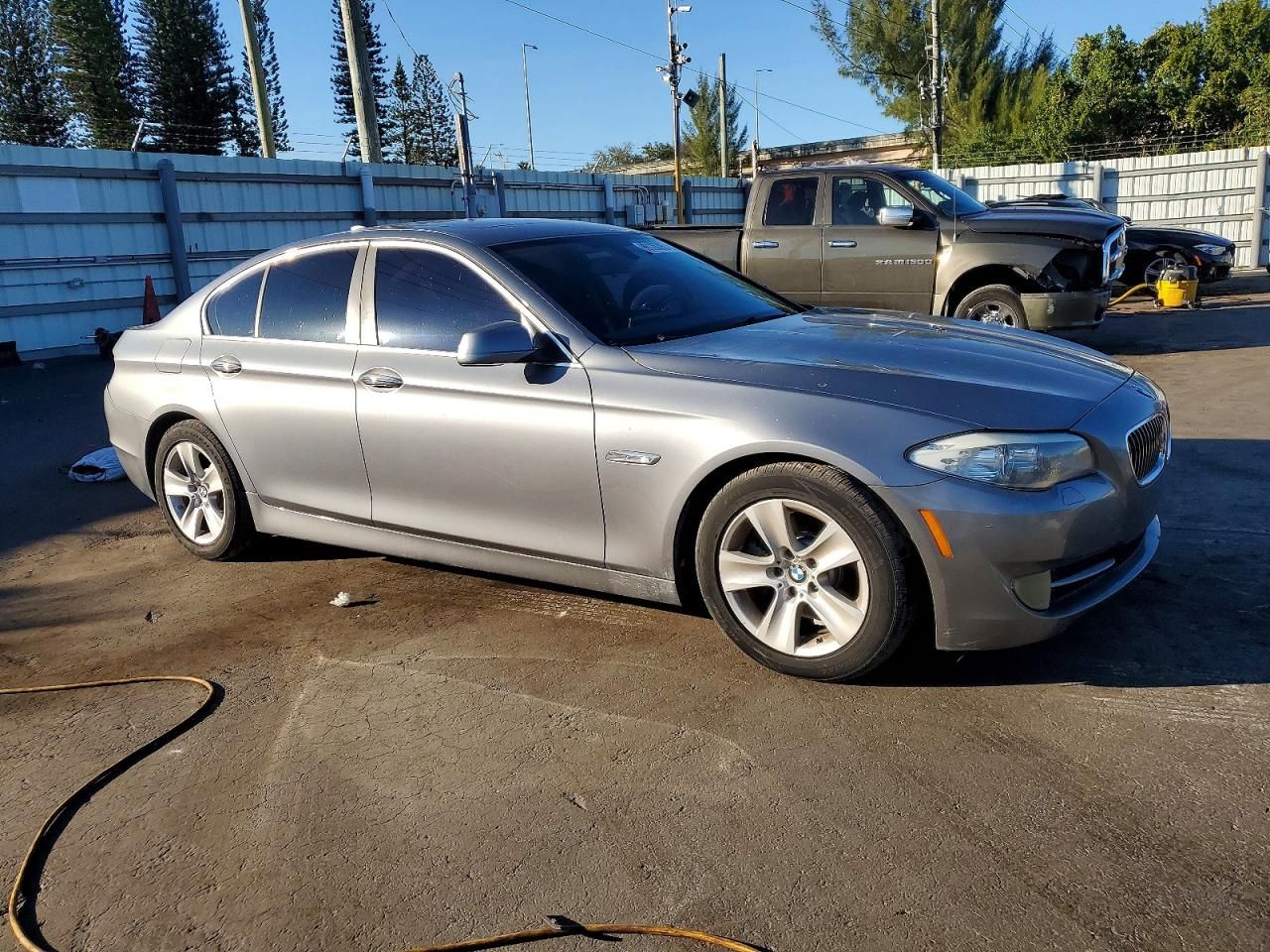 2013 BMW 528 i