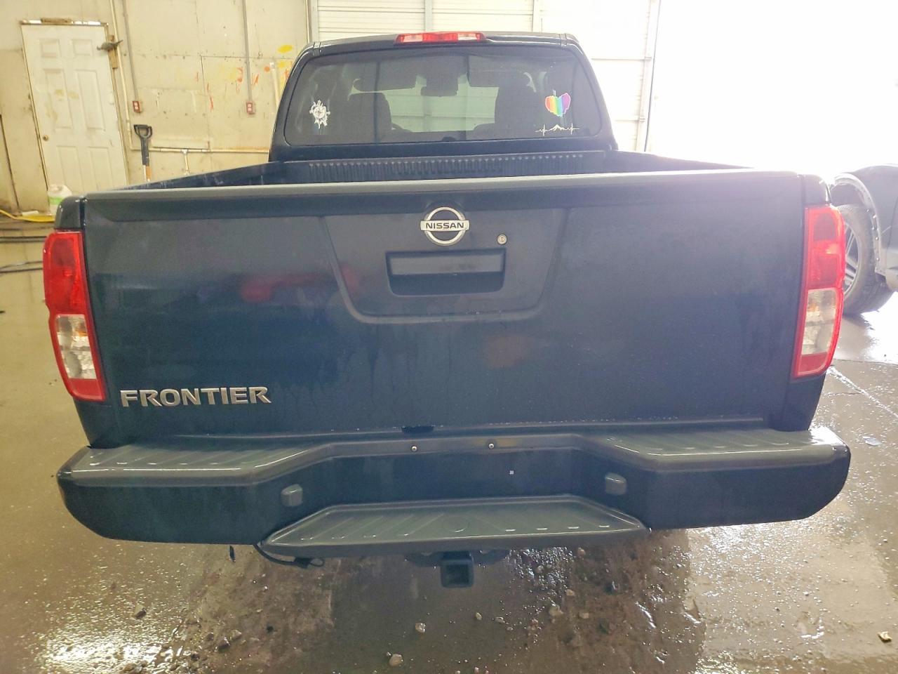 2017 Nissan Frontier s