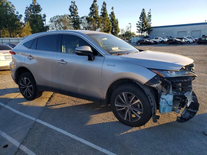 2021 Toyota Venza le