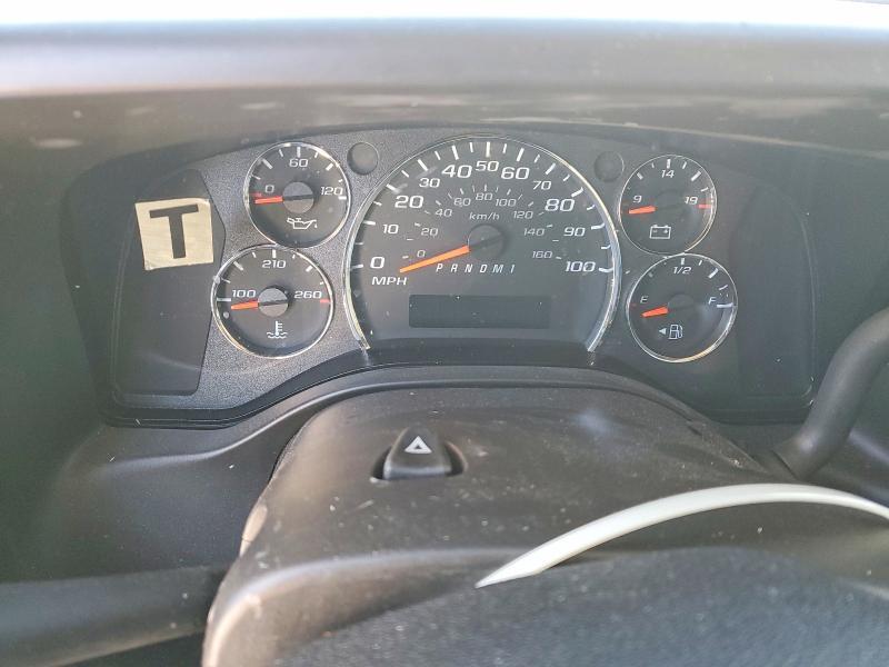 2023 Chevrolet Express G2500 Utility / Service van