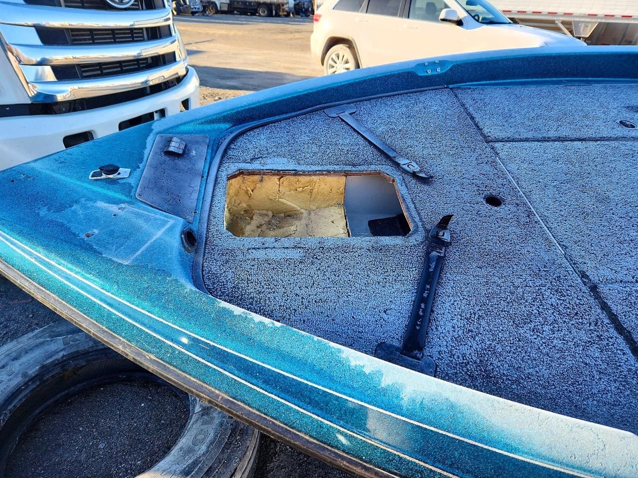 1999 Land Rover 1999 Landau Boat co Boat