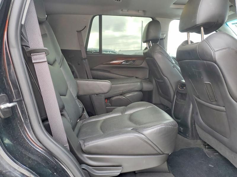 2016 Cadillac Escalade Luxury