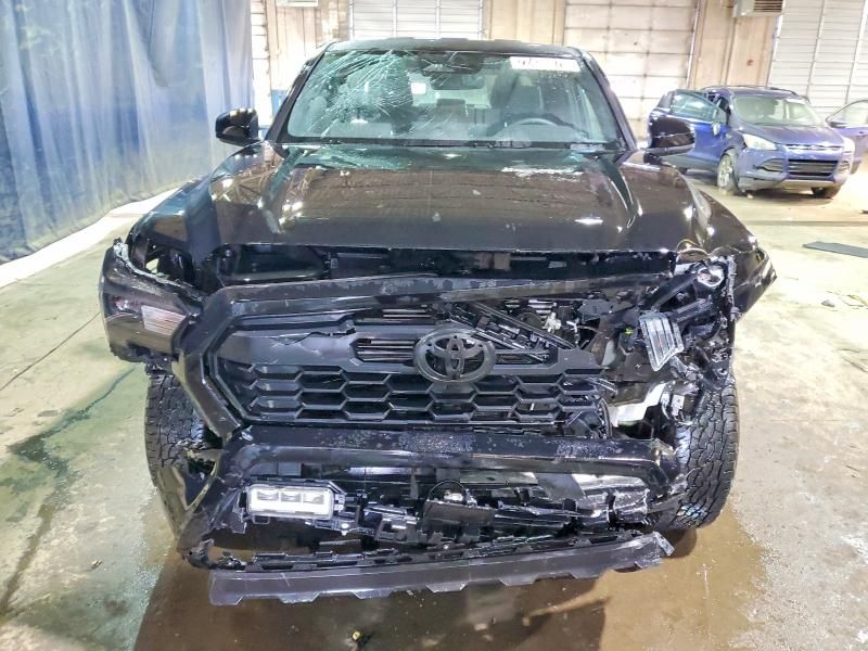 2025 Toyota Tacoma Double cab