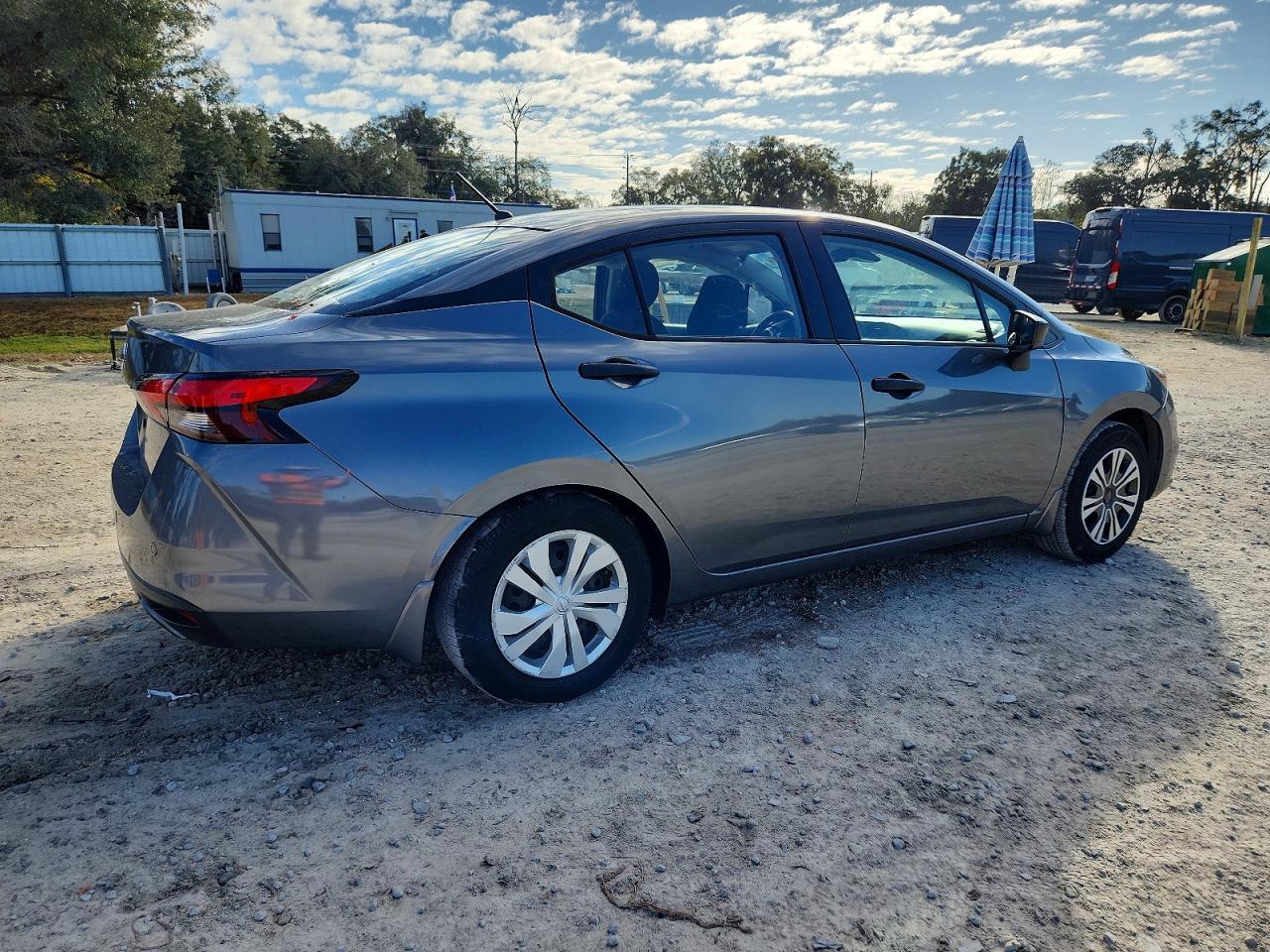 2020 Nissan Versa s