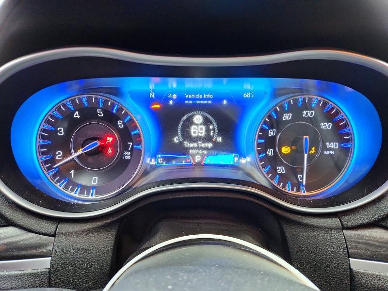 2022 Chrysler 300 Touring l