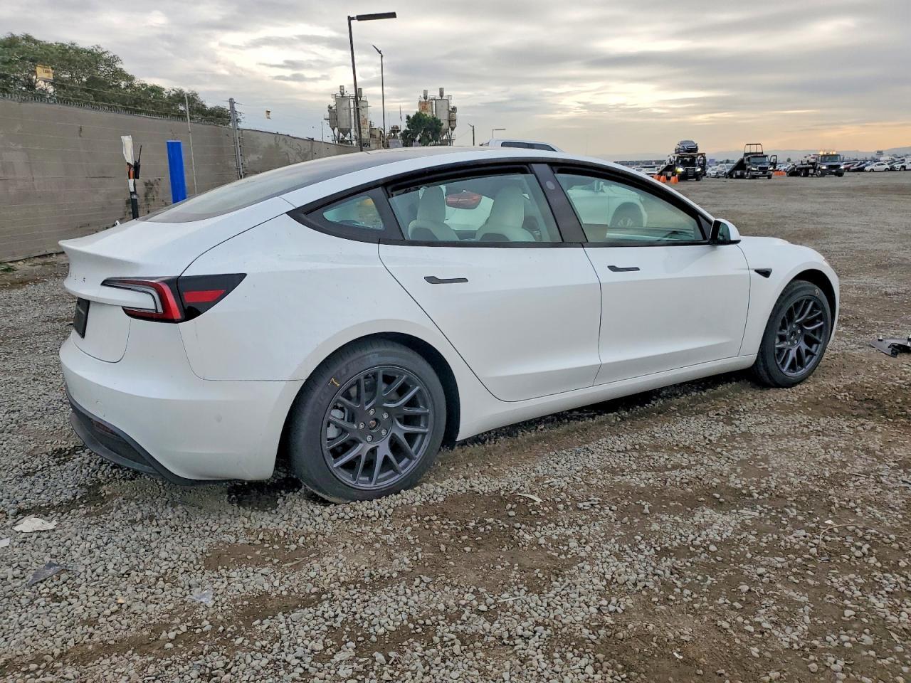 2025 Tesla Model 3