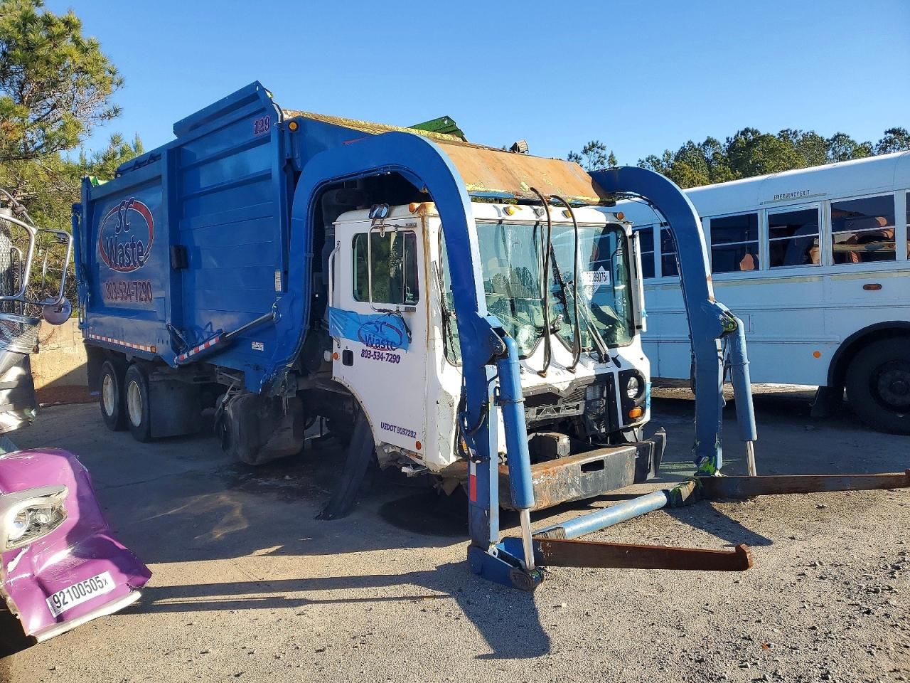 2018 Mack MRU613 Refuse Truck