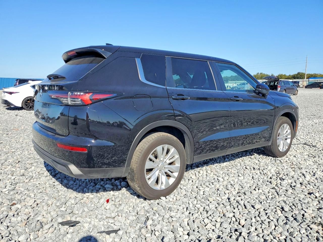 2025 Mitsubishi Outlander es