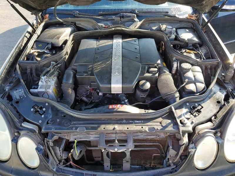2004 Mercedes-Benz E 320