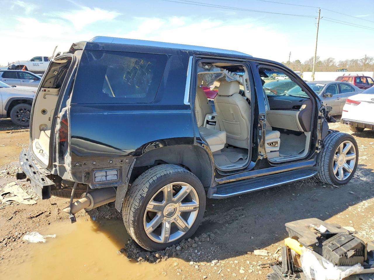 2017 Cadillac Escalade Luxury