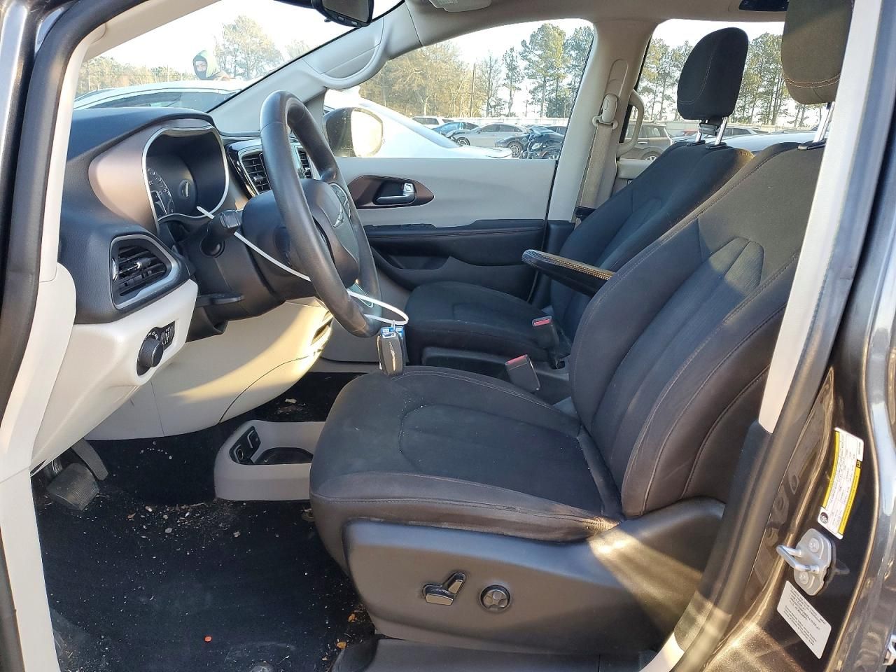 2017 Chrysler Pacifica Touring