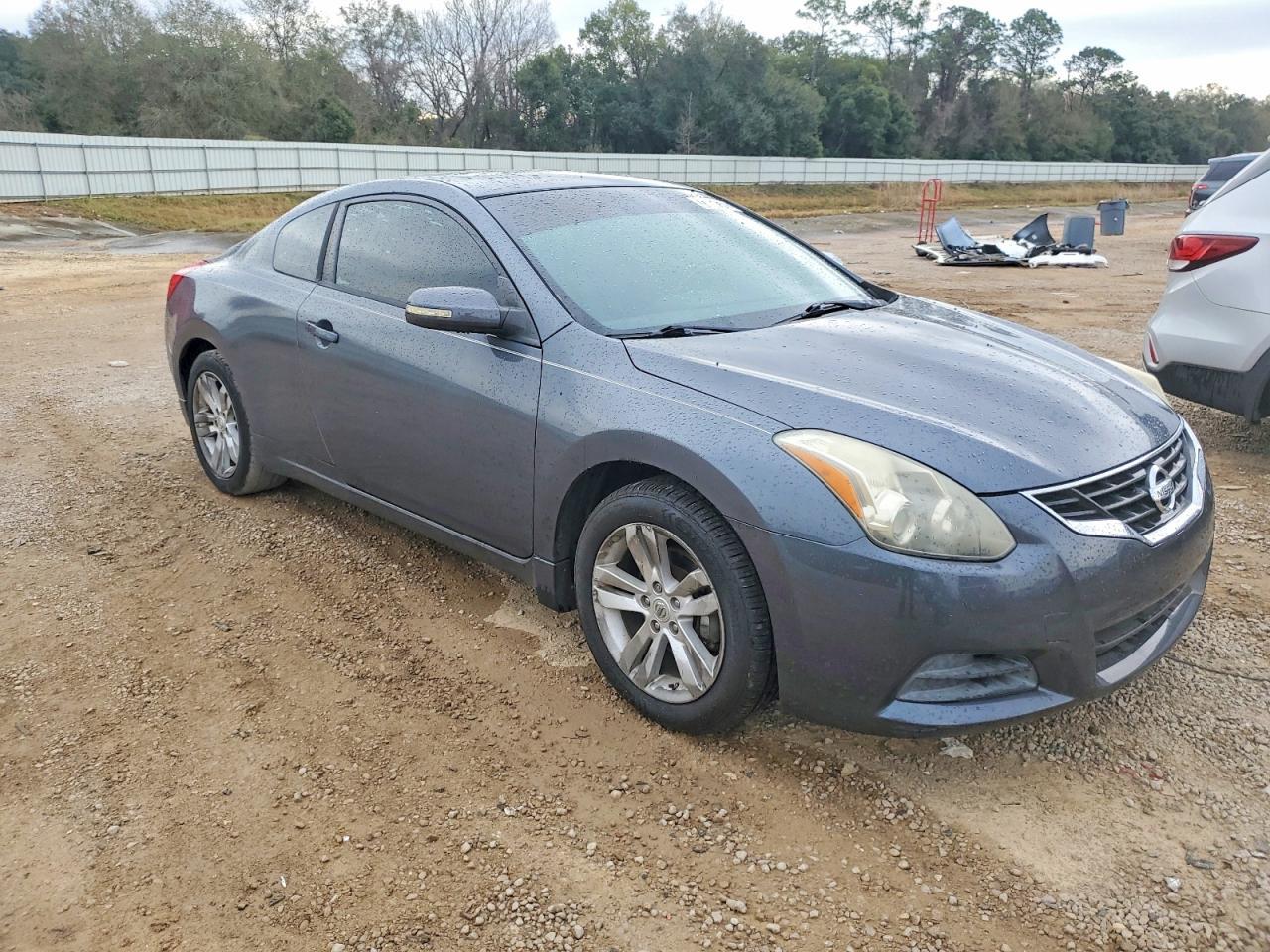2010 Nissan Altima s