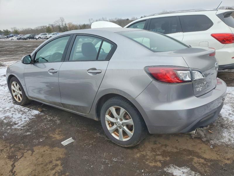 2010 Mazda 3 I