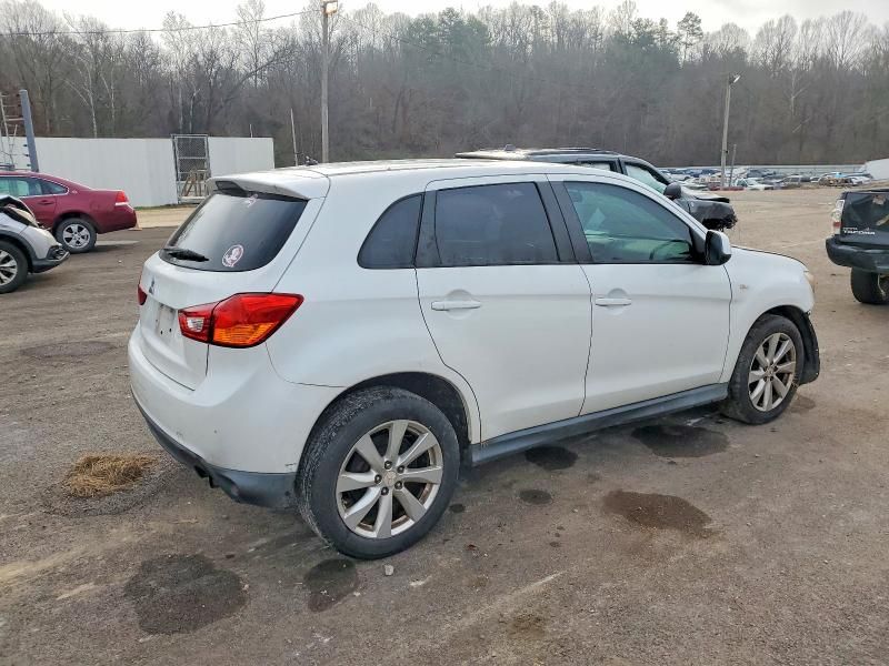 2015 Mitsubishi Outlander Sport es