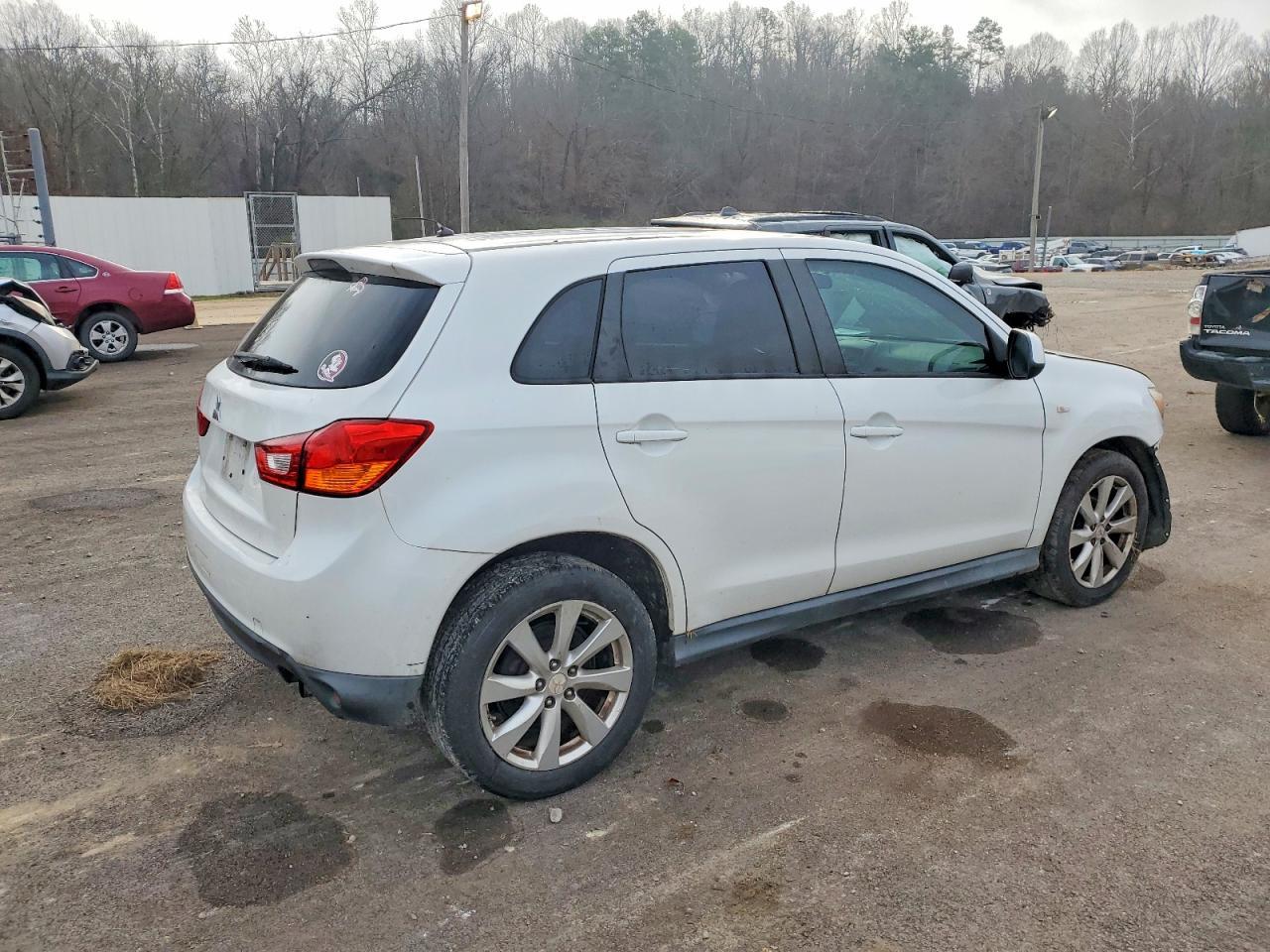 2015 Mitsubishi Outlander Sport es