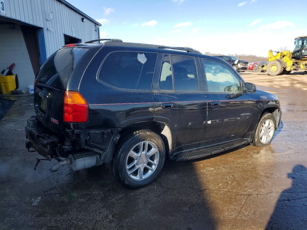 2007 GMC Envoy Denali