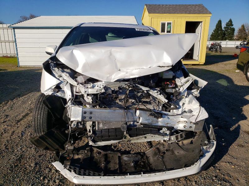 2025 Toyota Sienna xle 8-passenger