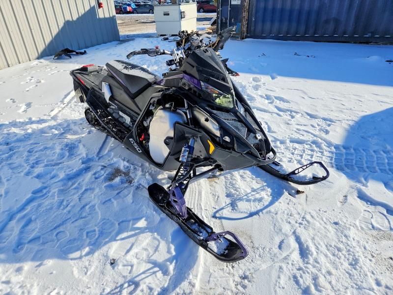 2022 Polaris Snowmobile