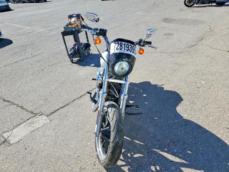 2018 Harley-Davidson XL883 Superlow