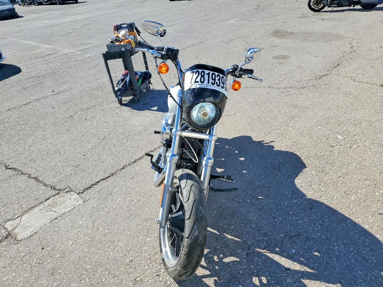 2018 Harley-Davidson XL883 Superlow