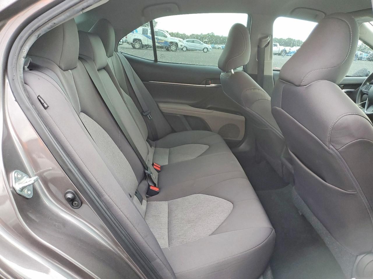 2021 Toyota Camry le