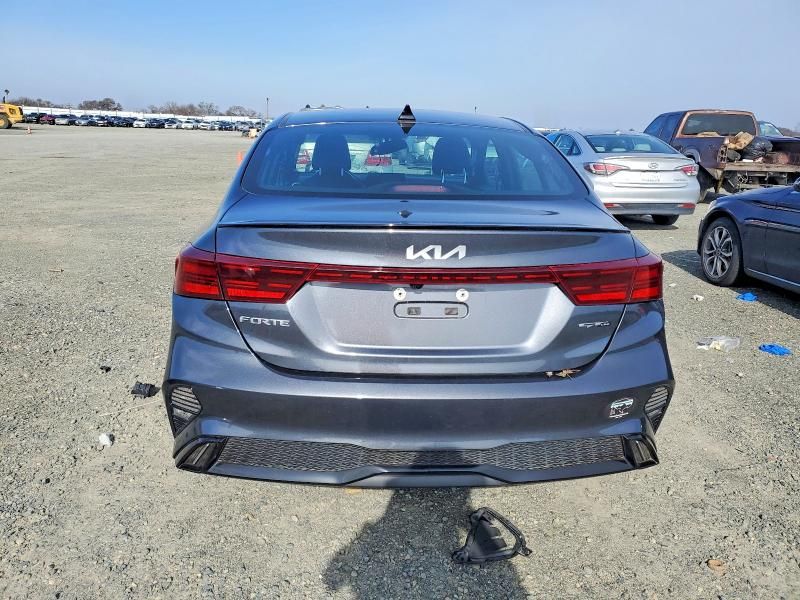 2024 KIA Forte