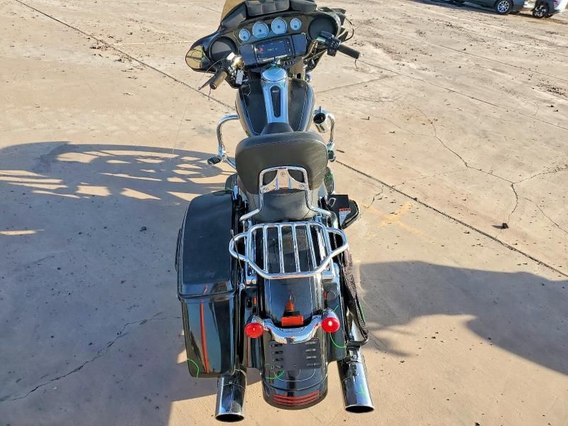 2016 Harley-Davidson Flhxs Street Glide Special